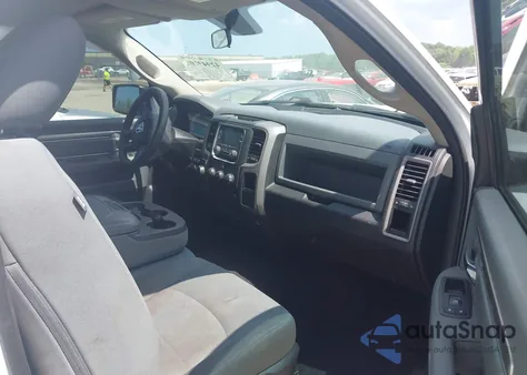 2017 Ram 1500 Tradesman 4X4 8' Box z USA, uszkodzony, nr VIN 3C6JR7DT8HG544140